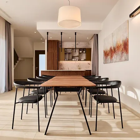 Taria Hotel 4*