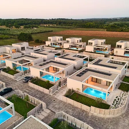 Taria Курортный комплекс